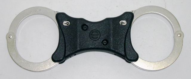  ,  Hiatt Speedcuffs